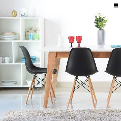 Set Mesa NORDIC + Sillas TOWER negro - Open Hogar