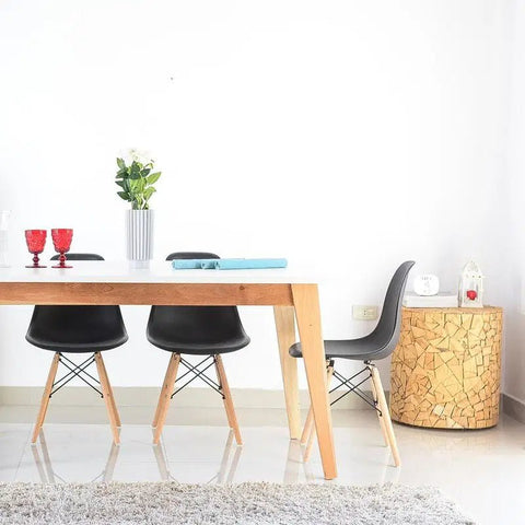 Set Mesa NORDIC + Sillas TOWER negro - Open Hogar